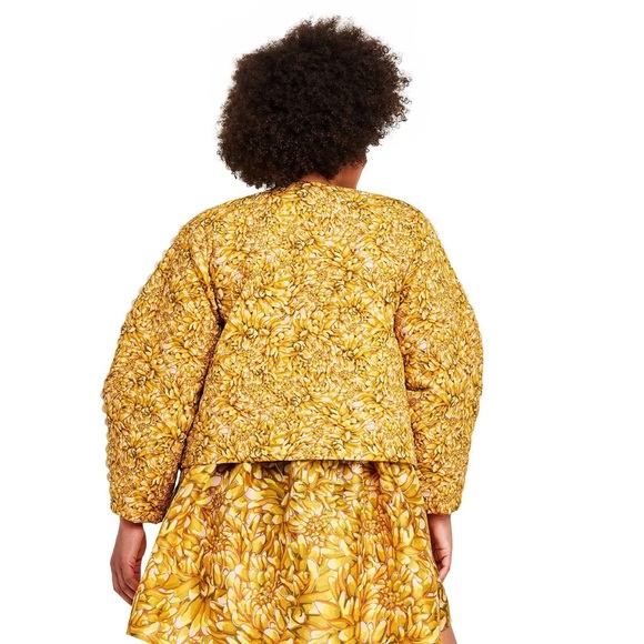 NWT KIKA VARGAS x Target Mum Floral Quilted Jacket Gold Yellow Scalloped 2X - Picture 3 of 15